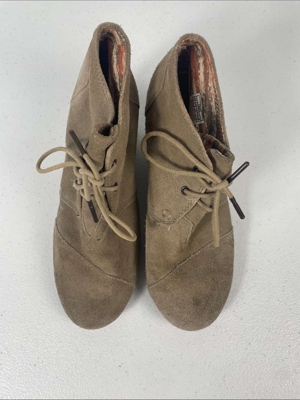 Toms Tan Brown Suede Leather Lace Up Ankle Bootie Boots Wedges Size 8